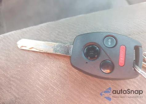 2005 Honda Cr-V Lx from USA, damaged, VIN SHSRD68595U303827